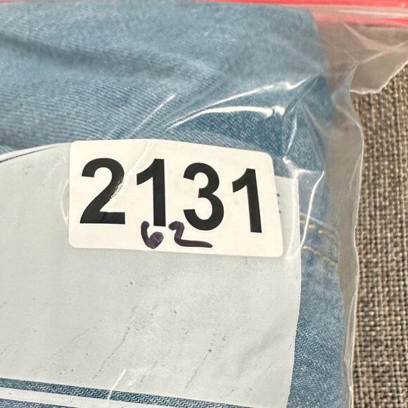 NEW! Thereabouts Boys Kids Denim Joggers Pants Light Wash 5 Reg $36 Cotton Blend - Picture 12 of 12